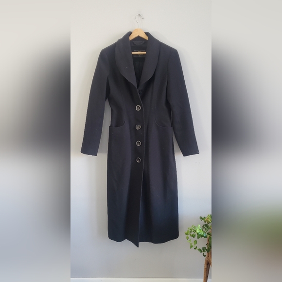 Aritzia Talula Babaton Peacoat. Damages Arm See Photos. Size Small - Picture 5 of 5